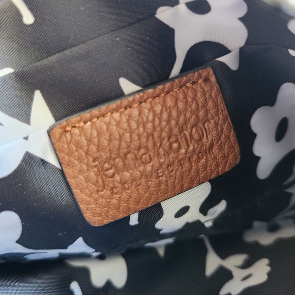 Vegan Wristlet Jenna Kator Brown Tan Saugatuck Small Bag Purse Floral Flowers - Picture 9 of 13